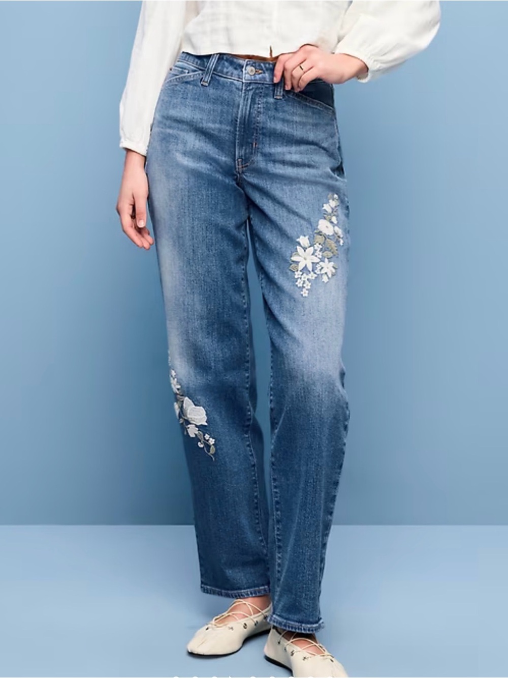 Old Navy Blue Straight-Leg Jeans with Floral Appliqué